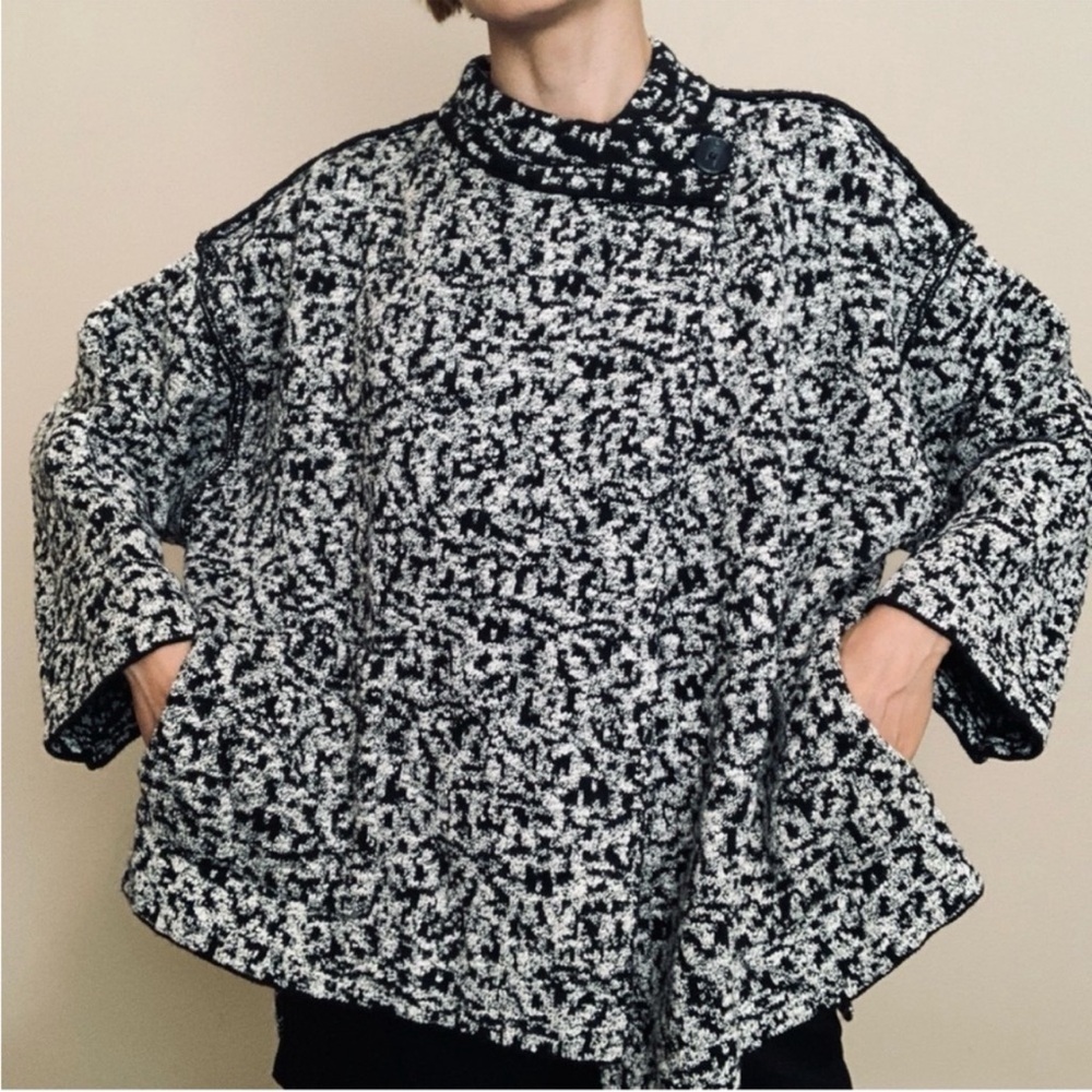 Zara Black and White Textured Cardigan